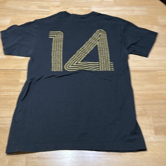 Keith urban the bills country music t-shirt men’s medium band tee America - Picture 5 of 5